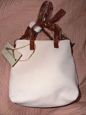 NWT Women’s Two-Tone Crossbody Bag - Beige/Off White with Brown Trim